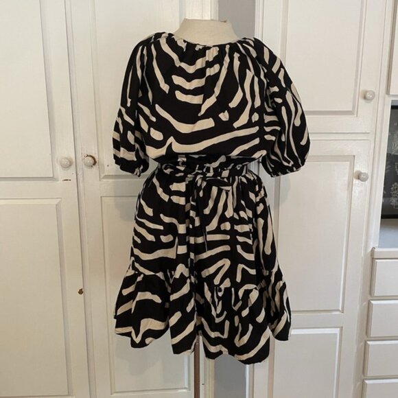 Oliphant Dress Tan And Black With Belt Stretch Waist - Picture 1 of 8